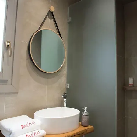 Melies- Seaside Boutique * צ'ורטו