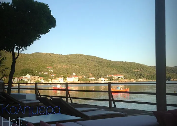 Melies- Seaside Boutique Hórto